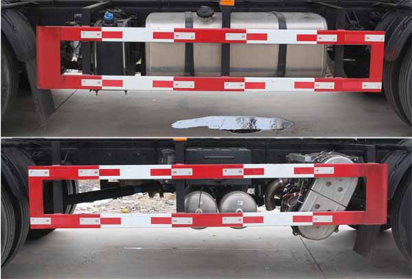 龙牧双星牌LMX5252ZSLSX6型散装饲料运输车